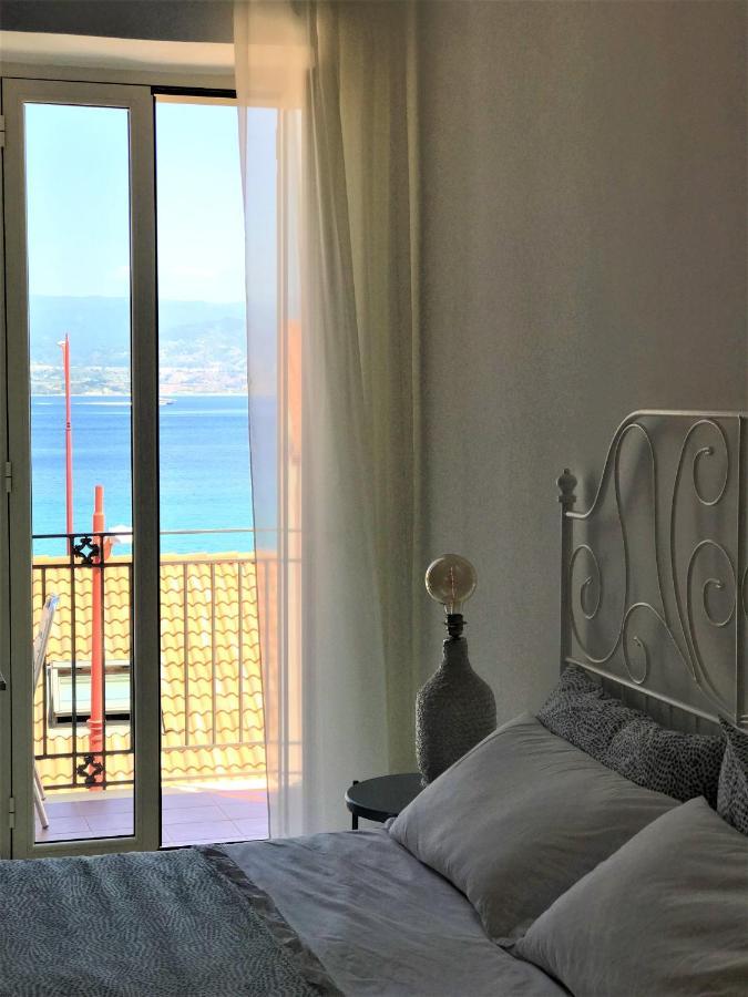 Vecchia Paradiso - A Un Passo Dal Mare Мессіна Екстер'єр фото